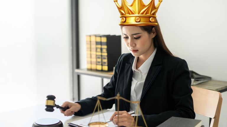 Zakaj je pomembno opraviti pravniški državni izpit?